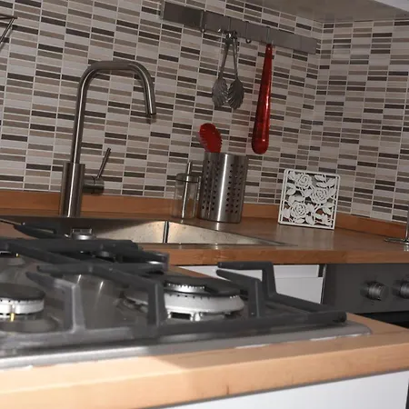 Ificu Bed & Breakfast 3*